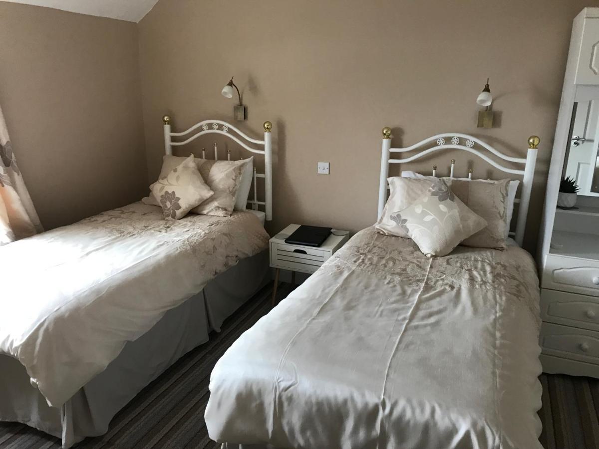 Kielty'S Of Kerry Bed And Breakfast Waterville Exterior photo