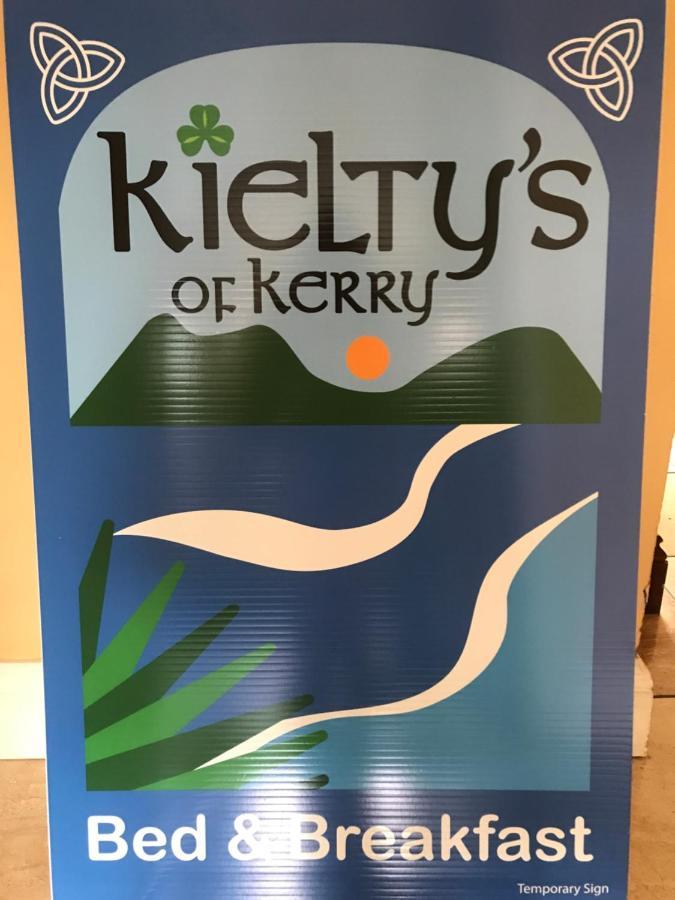 Kielty'S Of Kerry Bed And Breakfast Waterville Exterior photo